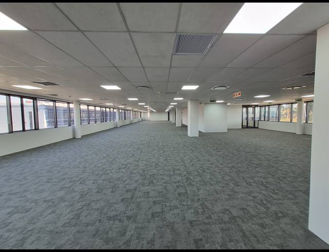 781M² OFFICE TO LET IN WOODMEAD